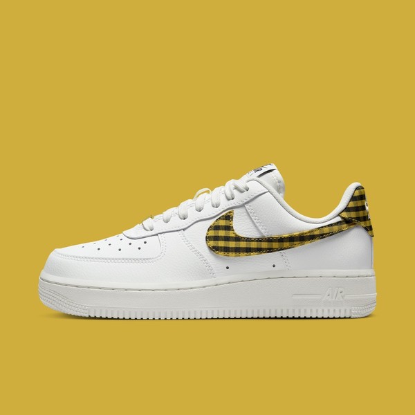 Nike air force store with yellow check